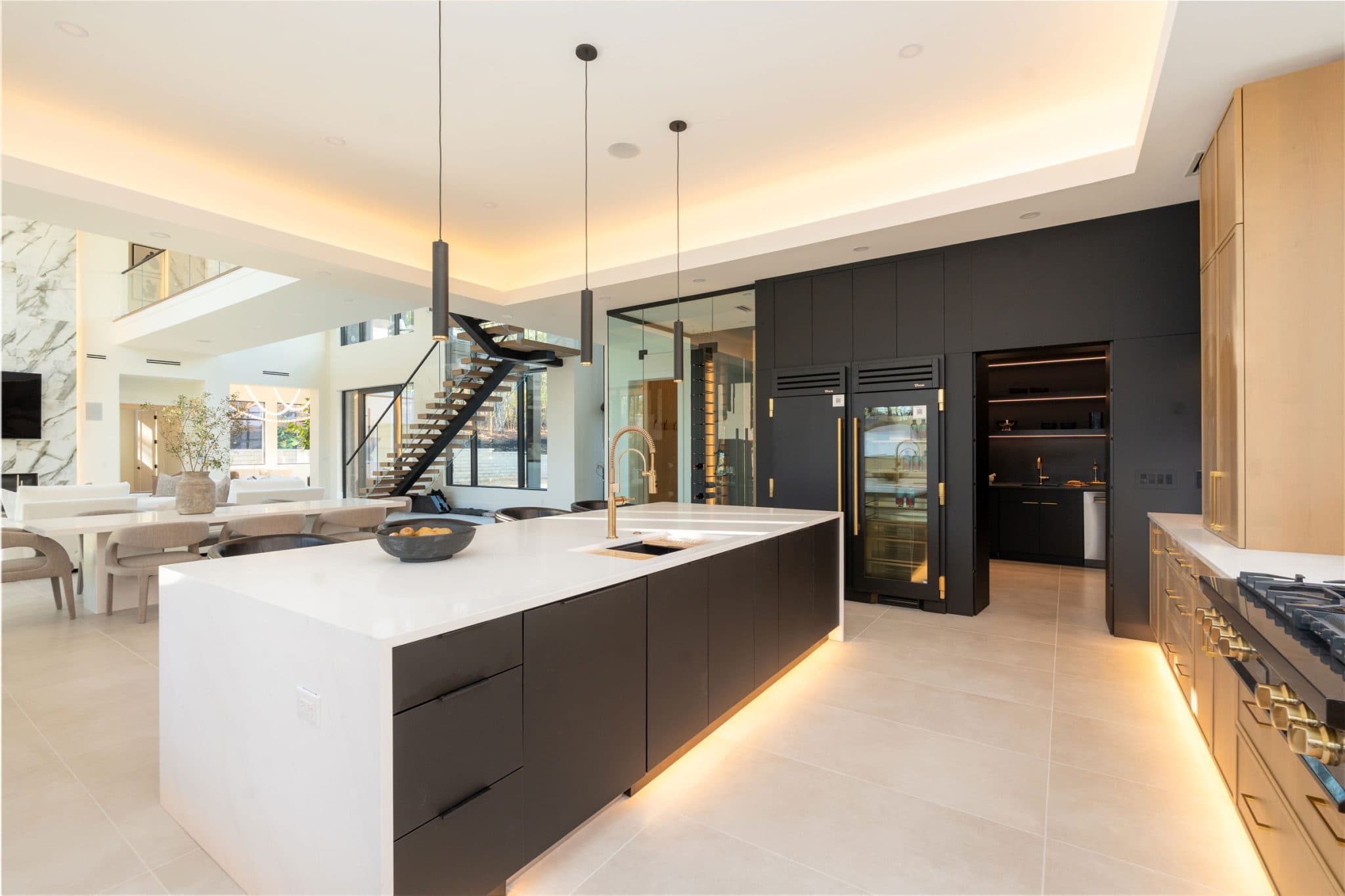 Alder Black Modern Kitchen