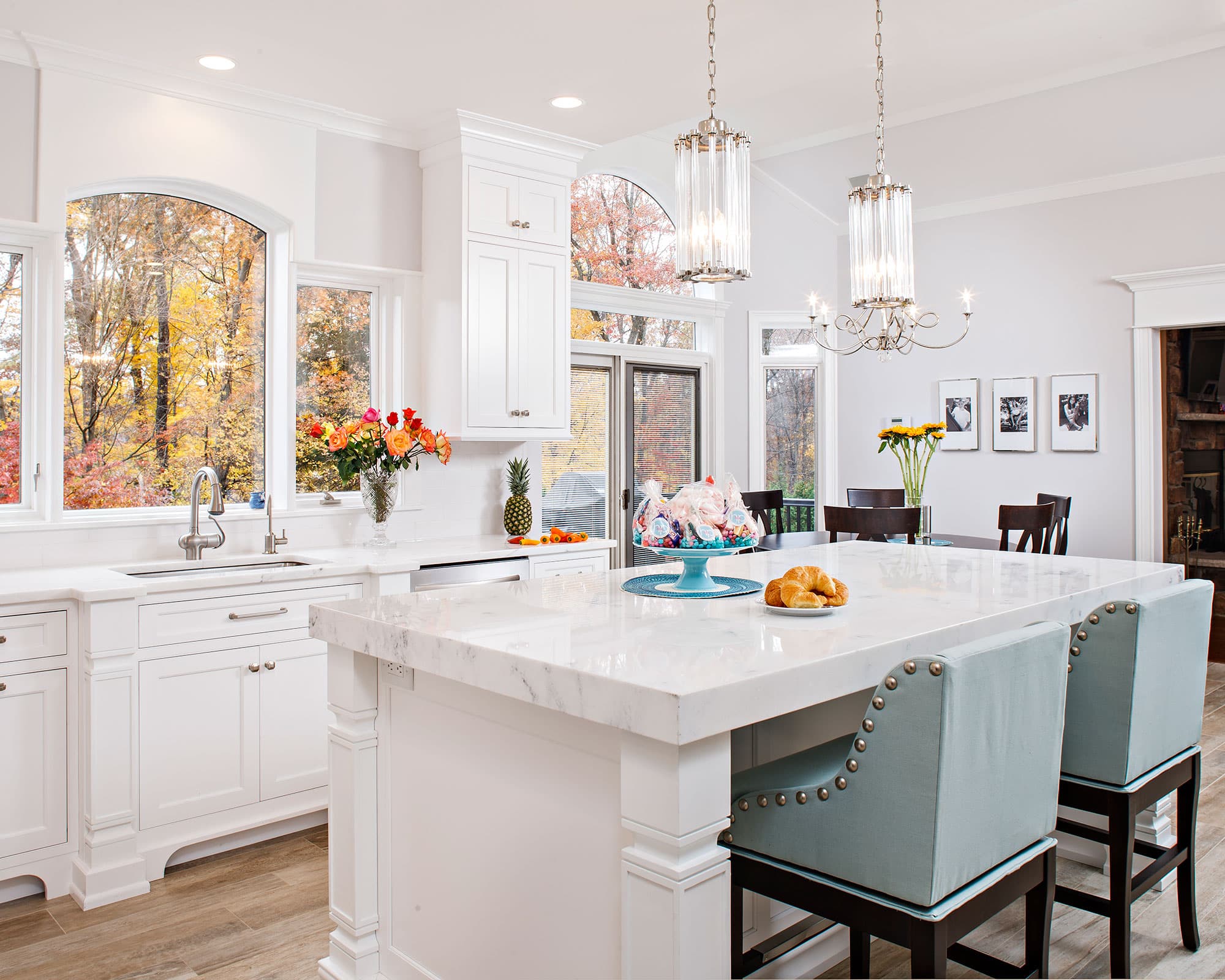 Small Painted White Traditional Kitchen